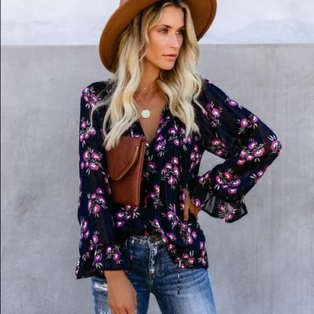 VICI-Floral shimmer blouse-Medium